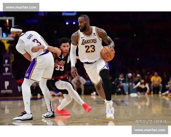 詹眉领衔湖人正面对决青年军雷霆西部关键卡位战悬念拉满